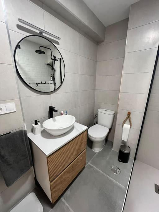 Piso Recien Reformado En El Centro De Santander, Zona Estaciones Apartamento Exterior foto