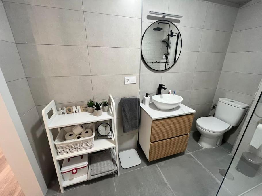 Piso Recien Reformado En El Centro De Santander, Zona Estaciones Apartamento Exterior foto